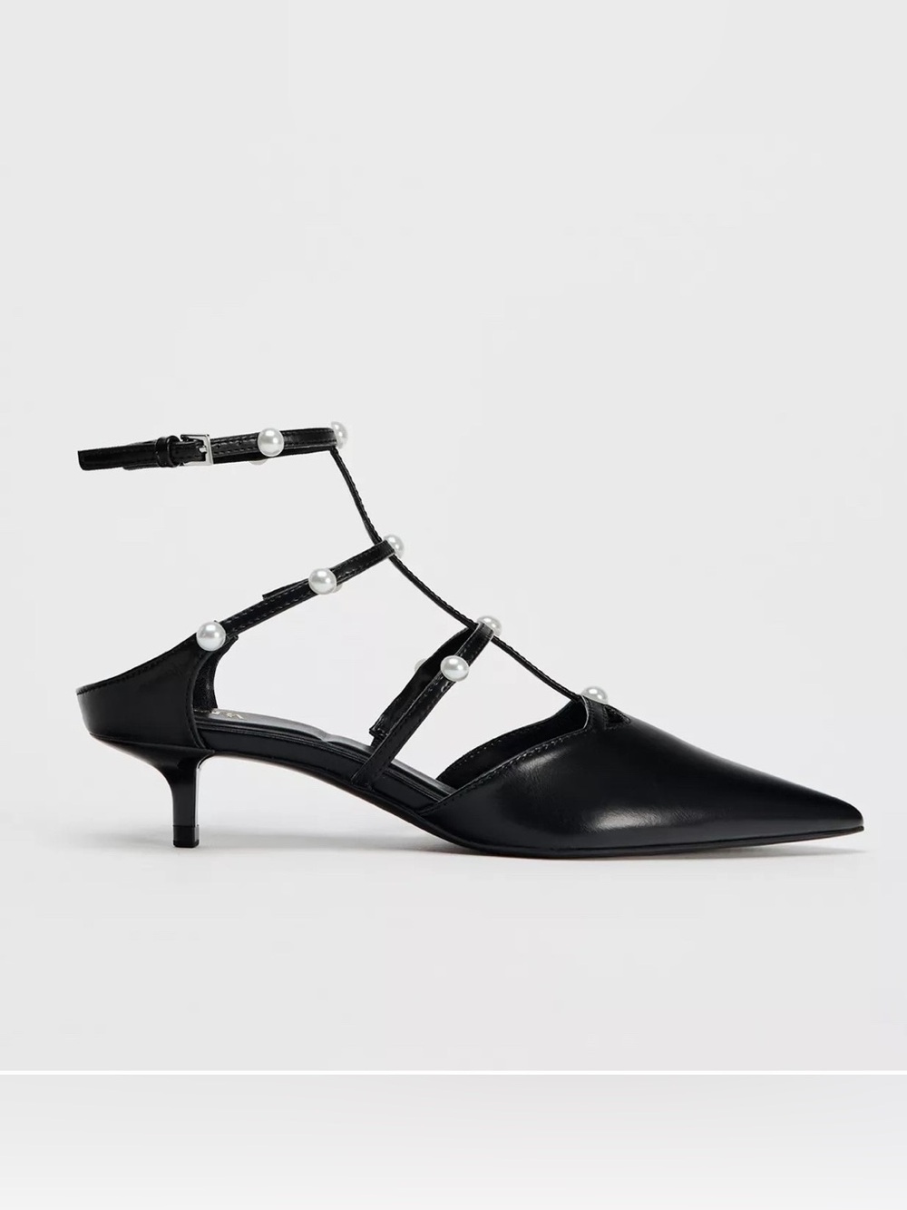 "Consigning Soon" NWOT Zara Black Pearl Strap Kitten Heel - Picture 6 of 6